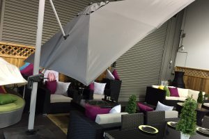 10ft Cantilever Overhanging Umbrella