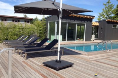Your Place For Cantilever Umbrellas and Patio Furniture