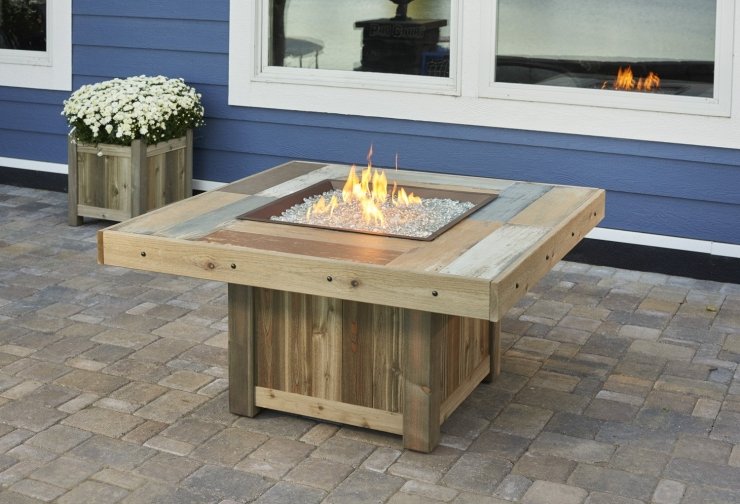 Vintage Square fire table.